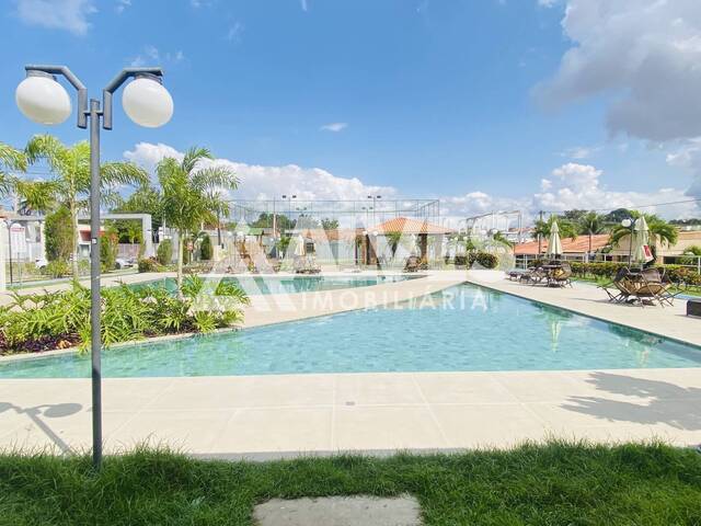 CASA EM CONDOMÍNIO para Compra em Feira de Santana - 4