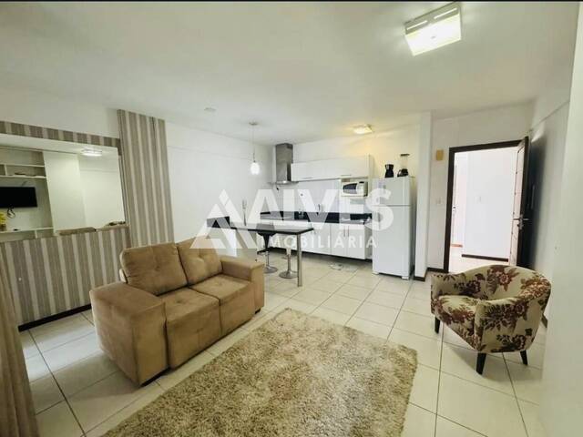 APARTAMENTO para Compra em Feira de Santana - 2