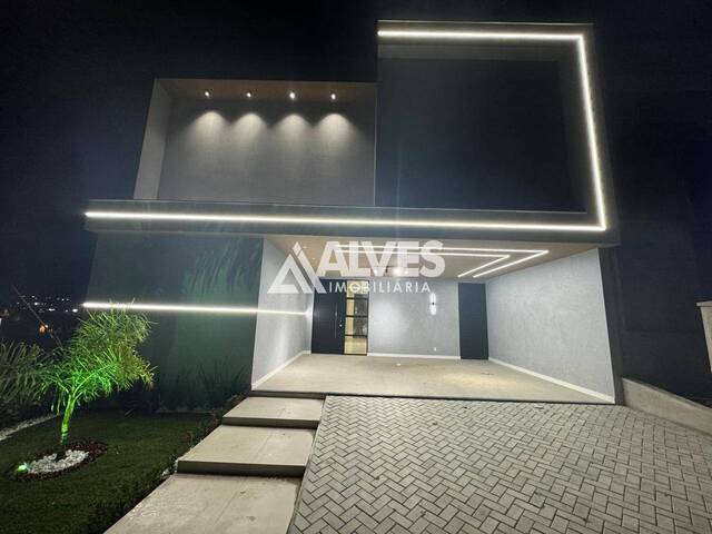 #6191 - CASA EM CONDOMÍNIO para Aluguel em Feira de Santana - BA