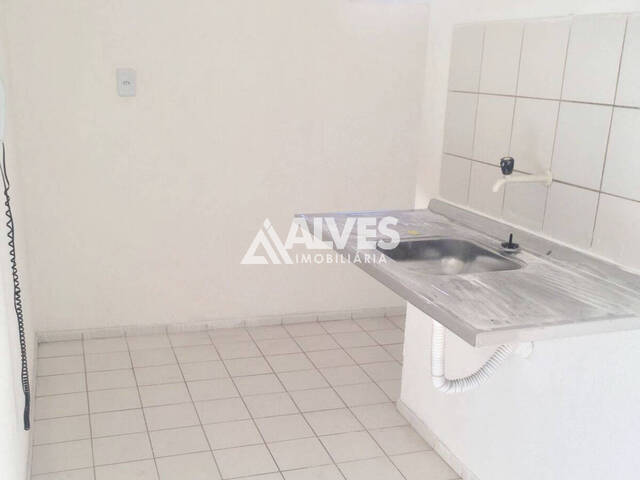 APARTAMENTO para Compra em Feira de Santana - 5