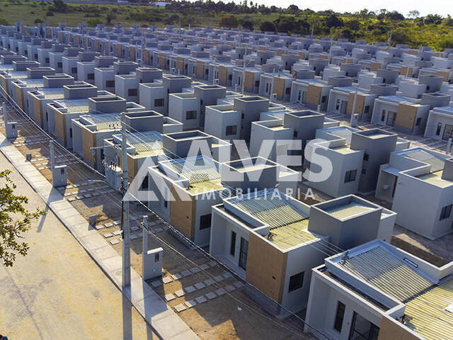 CASA EM CONDOMÍNIO para Compra em Feira de Santana - 4