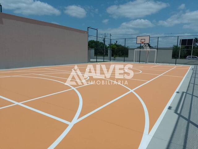 CASA EM CONDOMÍNIO para Compra em Feira de Santana - 3