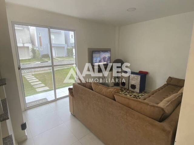 CASA EM CONDOMÍNIO para Compra em Feira de Santana - 2