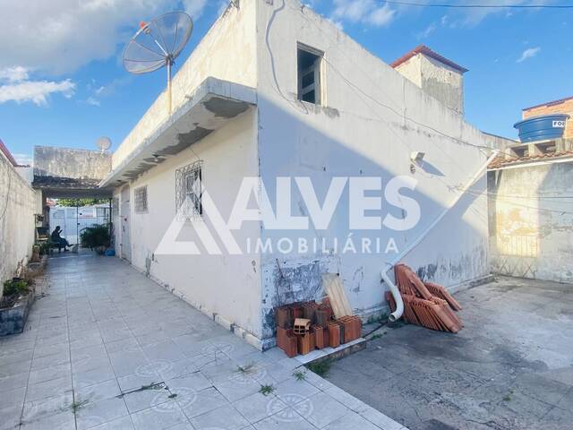 CASA para Compra em Feira de Santana - 5