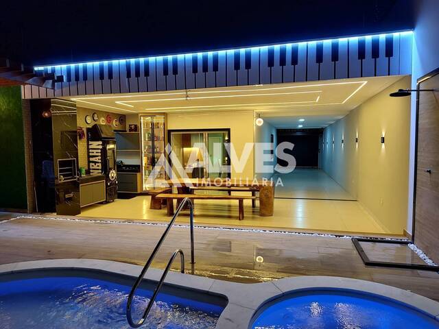 CASA para Compra em Feira de Santana - 2