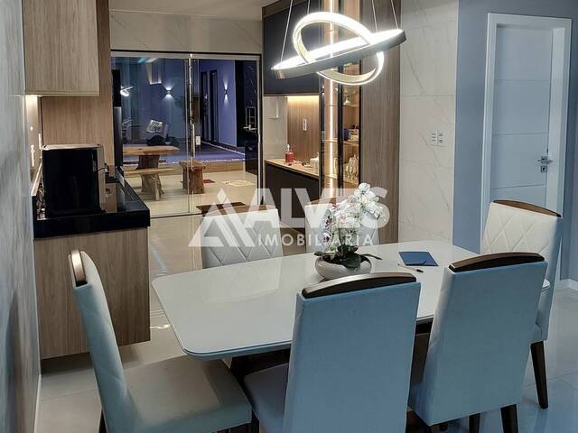 CASA para Compra em Feira de Santana - 4