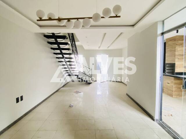 CASA para Compra em Feira de Santana - 5