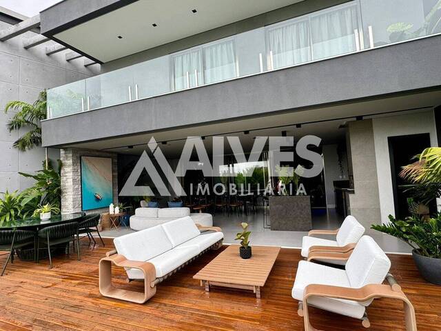 CASA EM CONDOMÍNIO para Compra em Feira de Santana - 3