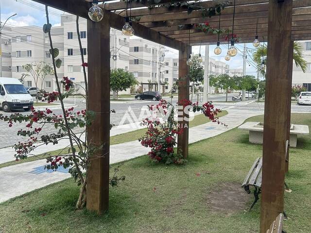 APARTAMENTO para Compra em Feira de Santana - 5