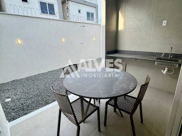 CASA para Compra em Feira de Santana - 3