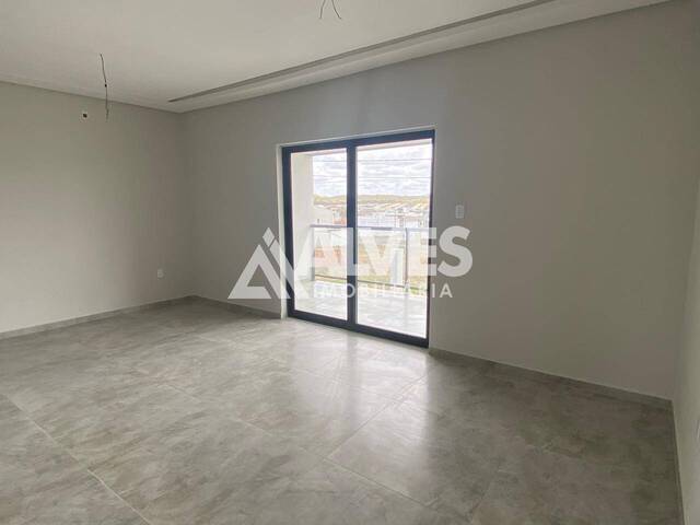 CASA EM CONDOMÍNIO para Compra em Feira de Santana - 2