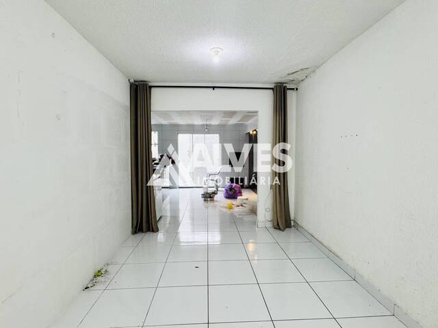 CASA EM CONDOMÍNIO para Compra em Feira de Santana - 5