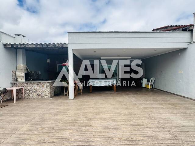 CASA para Compra em Feira de Santana - 3