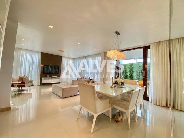 CASA EM CONDOMÍNIO para Compra em Feira de Santana - 4