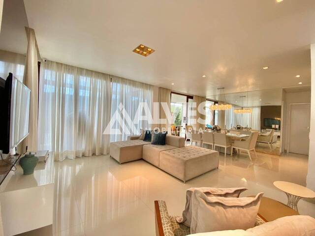 CASA EM CONDOMÍNIO para Compra em Feira de Santana - 3