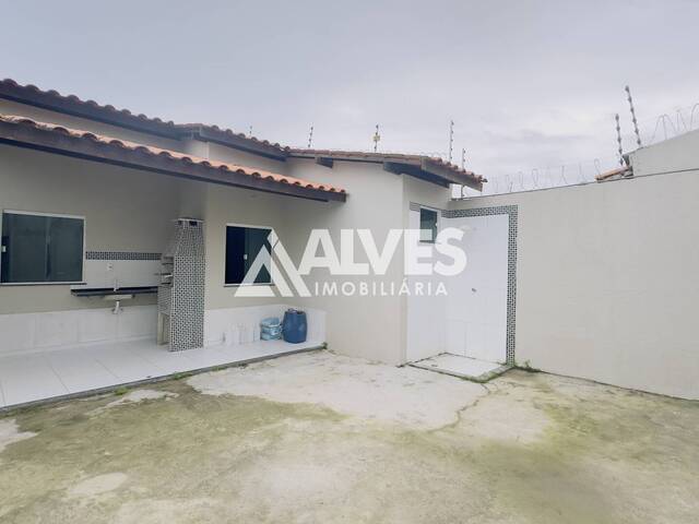 #6580 - CASA para Compra em Feira de Santana - BA - 2