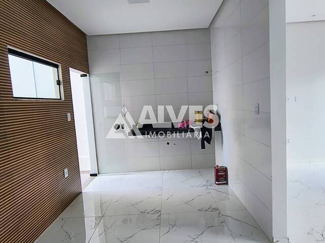 CASA para Compra em Feira de Santana - 4