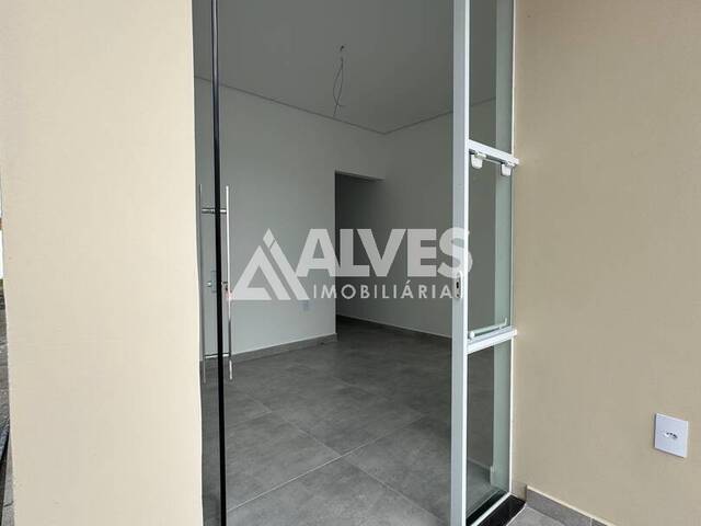 CASA para Compra em Feira de Santana - 3