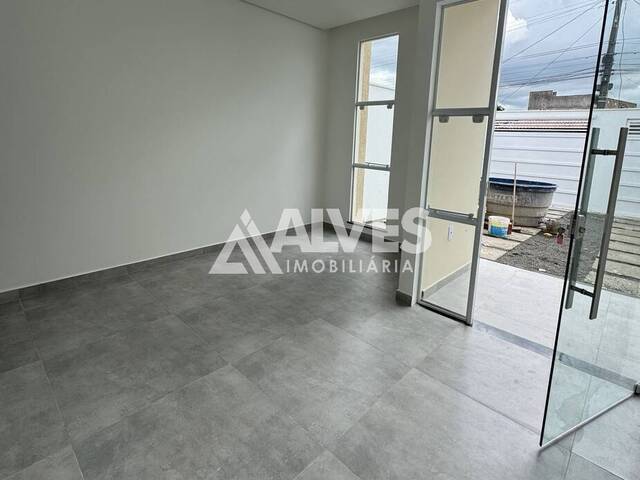 CASA para Compra em Feira de Santana - 2