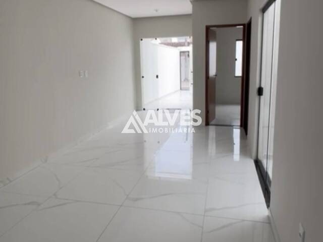 CASA para Compra em Feira de Santana - 5