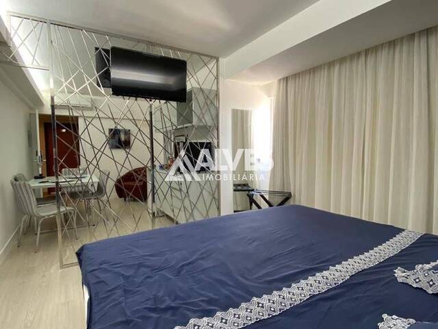APARTAMENTO para Aluguel em Feira de Santana - 2