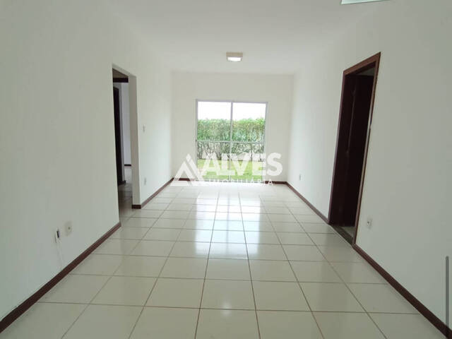 CASA EM CONDOMÍNIO para Aluguel em Feira de Santana - 4
