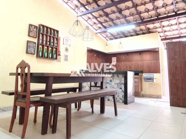 CASA EM CONDOMÍNIO para Aluguel em Feira de Santana - 2