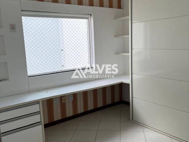 CASA EM CONDOMÍNIO para Compra em Feira de Santana - 5
