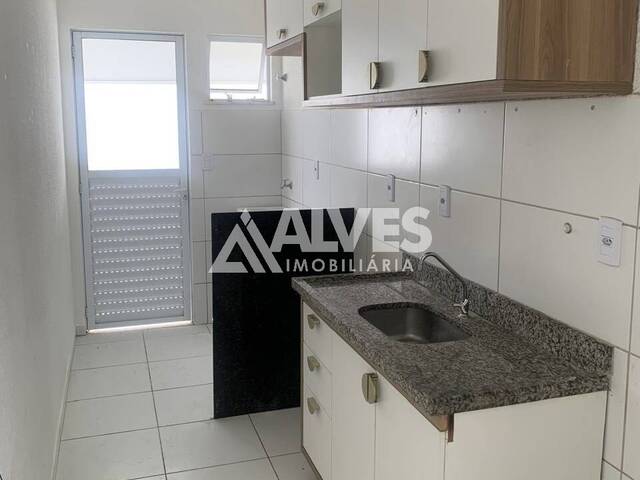 CASA EM CONDOMÍNIO para Aluguel em Feira de Santana - 4