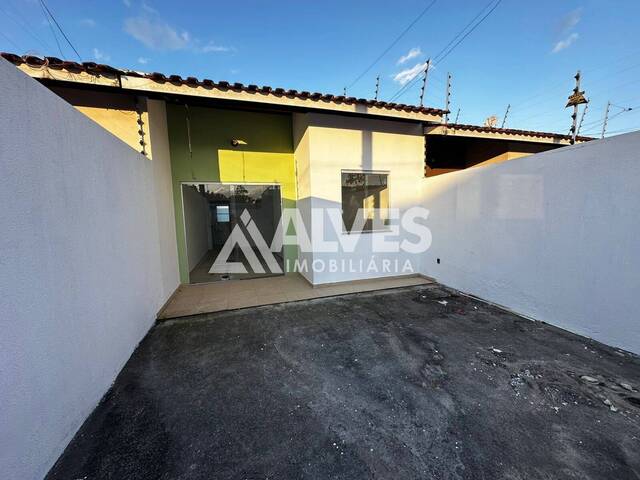 #6873 - CASA para Compra em Feira de Santana - BA