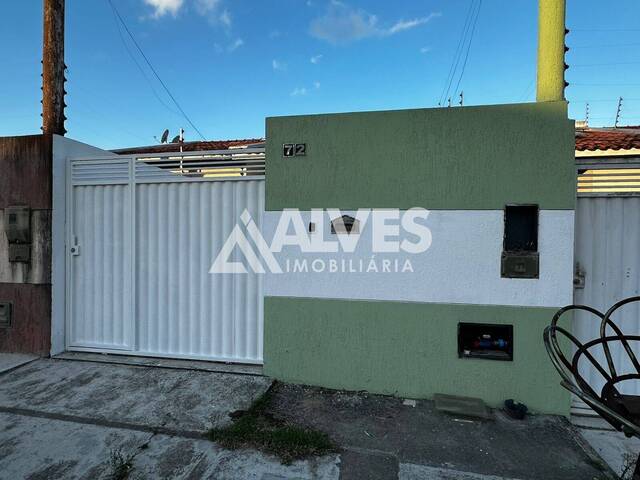 #6873 - CASA para Compra em Feira de Santana - BA