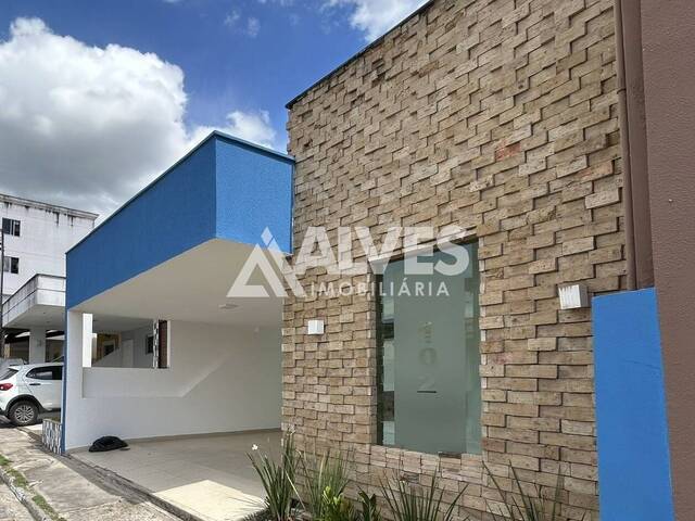 #6885 - CASA EM CONDOMÍNIO para Compra em Feira de Santana - BA