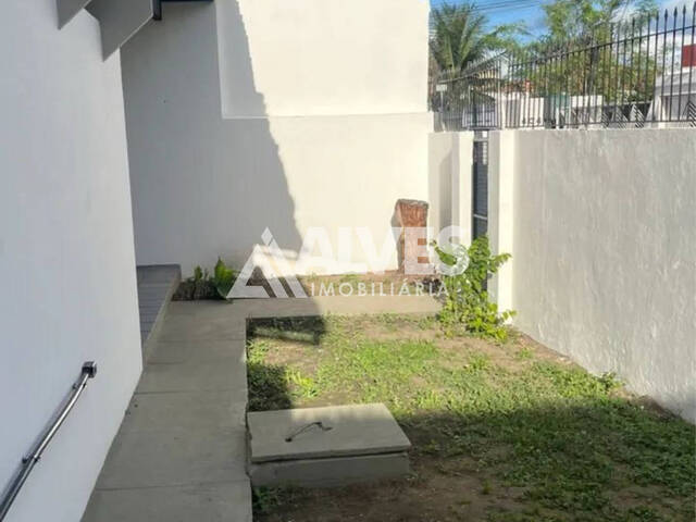 CASA para Aluguel em Feira de Santana - 4