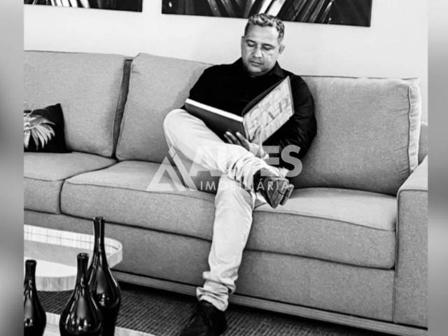 Compra em Papagaio - Feira de Santana