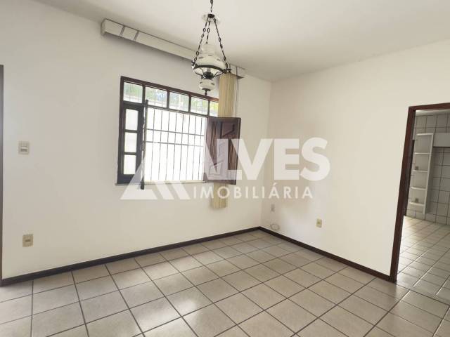 CASA para Aluguel em Feira de Santana - 5