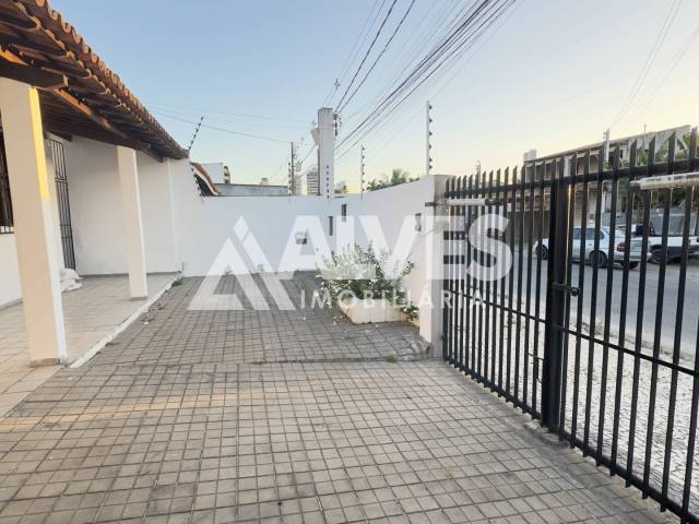 CASA para Aluguel em Feira de Santana - 3