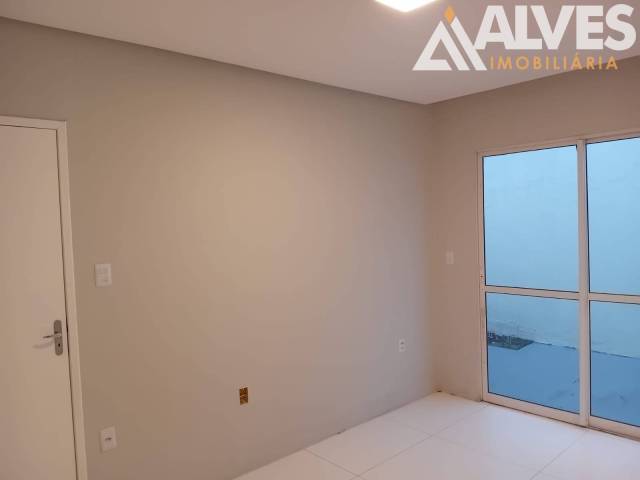 CASA EM CONDOMÍNIO para Compra em Feira de Santana - 4