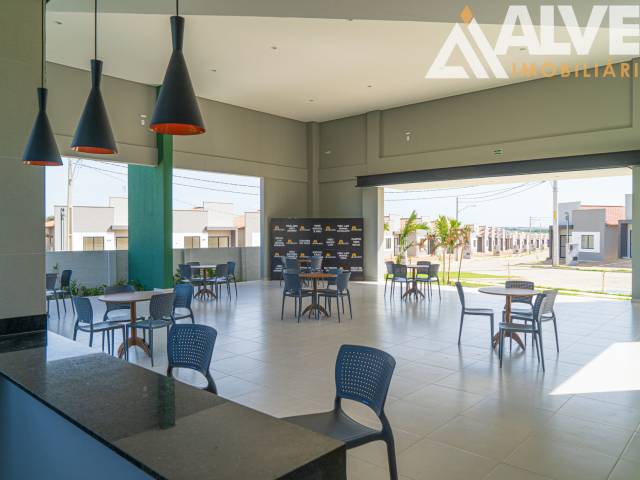 CASA EM CONDOMÍNIO para Aluguel em Feira de Santana - 3