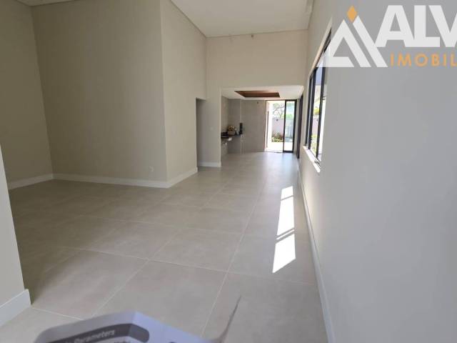 CASA EM CONDOMÍNIO para Compra em Feira de Santana - 3