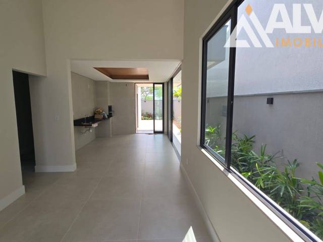 CASA EM CONDOMÍNIO para Compra em Feira de Santana - 4