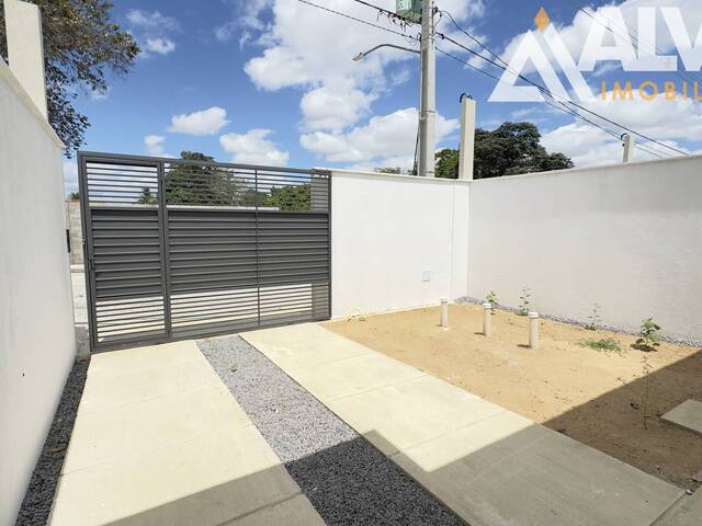 CASA para Compra em Feira de Santana - 3