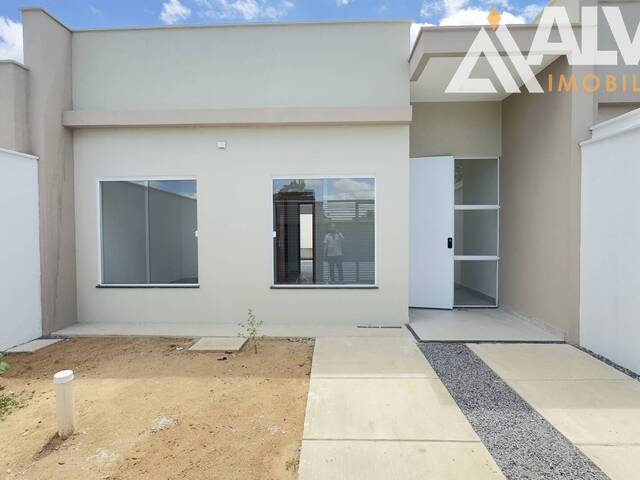 CASA para Compra em Feira de Santana - 2