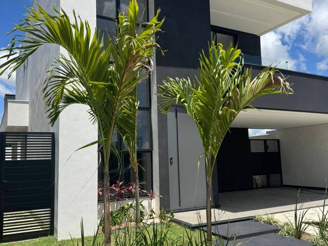 CASA EM CONDOMÍNIO para Compra em Feira de Santana - 2