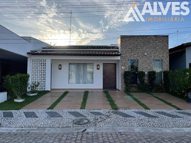 CASA EM CONDOMÍNIO para Compra em Feira de Santana - 3