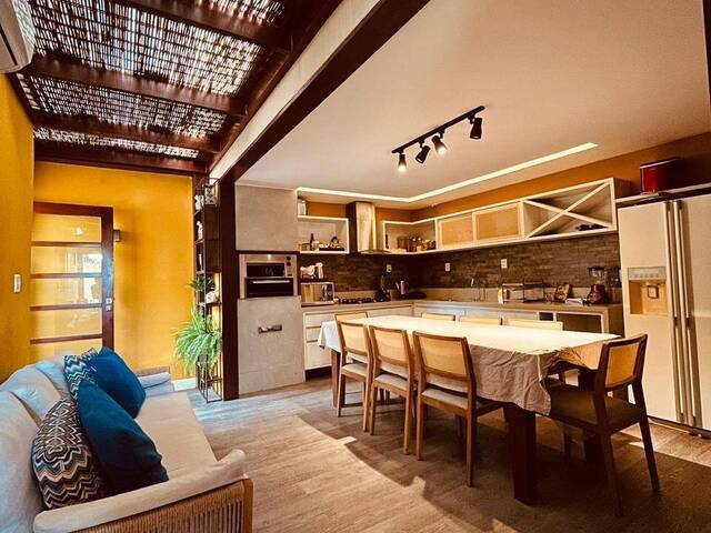 CASA EM CONDOMÍNIO para Compra em Feira de Santana - 2