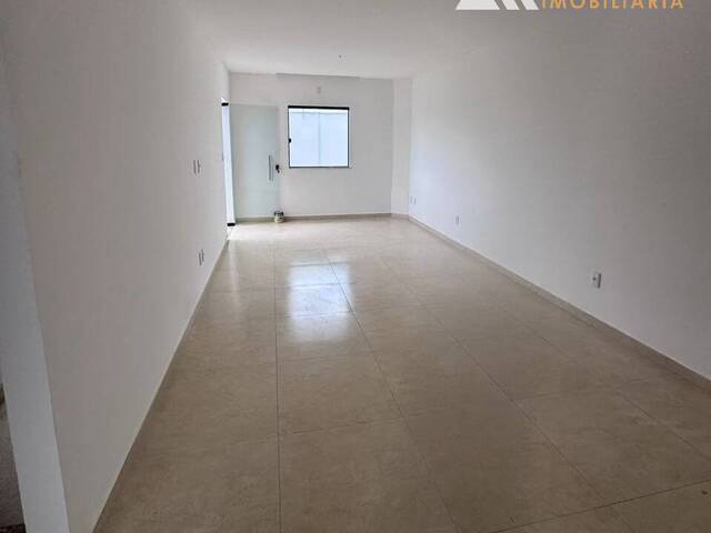 #7082 - CASA para Compra em Feira de Santana - BA