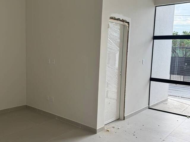 #7092 - CASA para Compra em Feira de Santana - BA