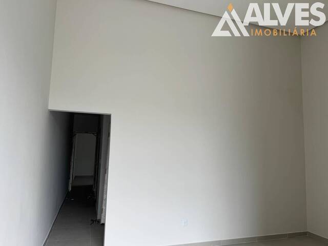 CASA para Compra em Feira de Santana - 5