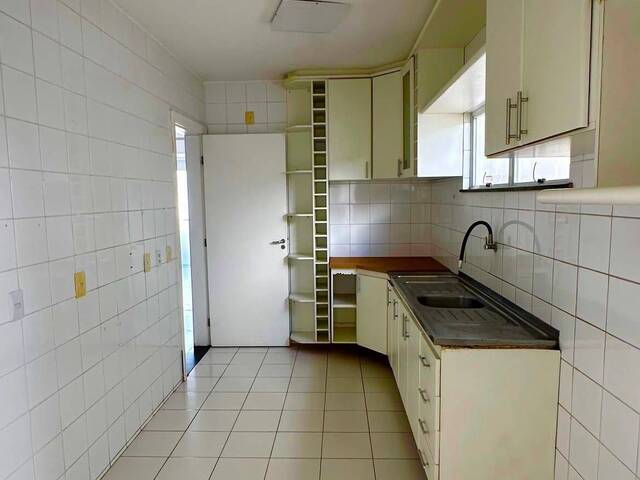 CASA EM CONDOMÍNIO para Compra em Feira de Santana - 5