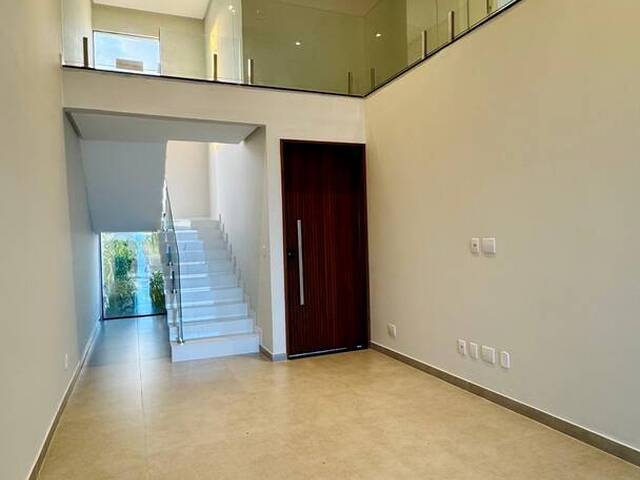 #7115 - CASA EM CONDOMÍNIO para Compra em Feira de Santana - BA